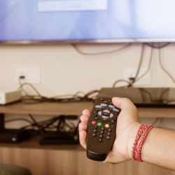 iptv box grátis